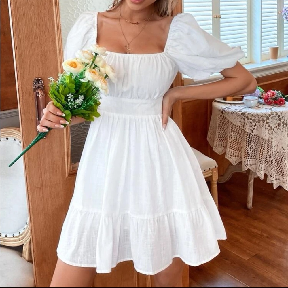 *NEW* White Tie Back Dress